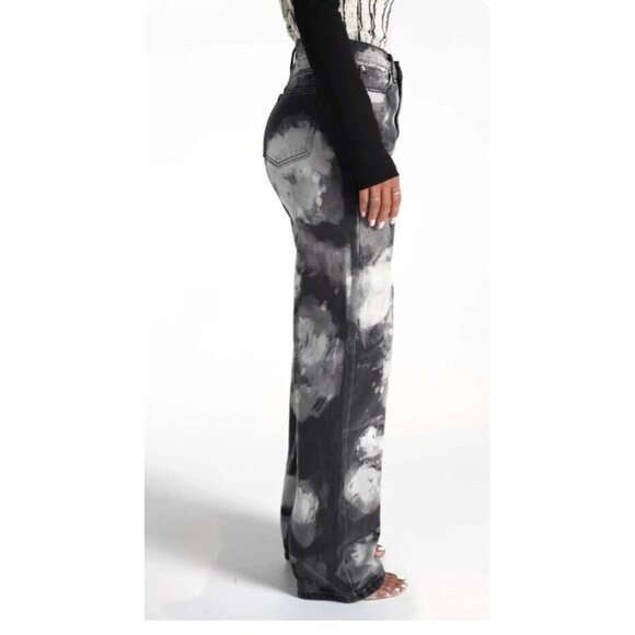 RECLAIM Women's BLEACHED DENIM BOTTOMS Size S Mom Jeans Black And White - Picture 3 of 12